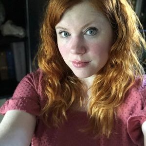 Meet your Posher, Lacey